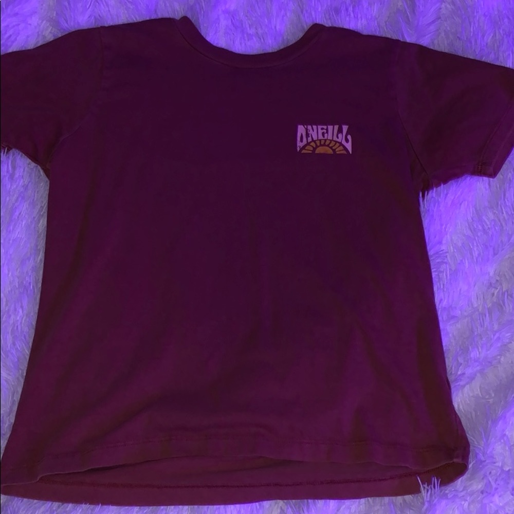 Red/ Peach tint o’neill t shirt